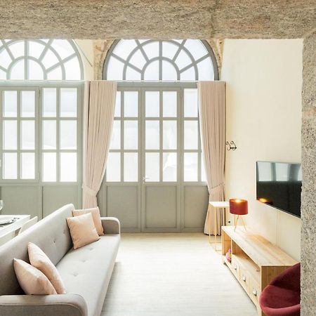 Romantic Escape City Centre With Jacuzzi & Parking By Rent All 코모 외부 사진